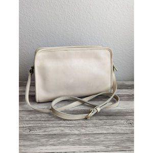 Vintage Coach 9814 Sutton Bone leather shoulder bag